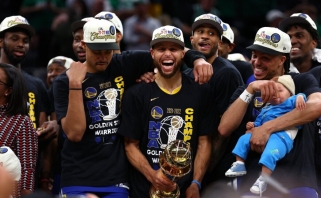 Bostone – Curry šou ir svečių triumfas: čempionų titulą susigrąžino "Warriors" (pralenkė legendinius "Bulls")